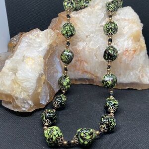 Vintage barrel clasp Venetian glass Green and Black Beaded Necklace